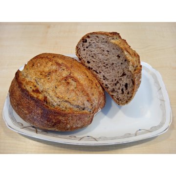 RYE BREAD WITH SESAME  approx 700 g